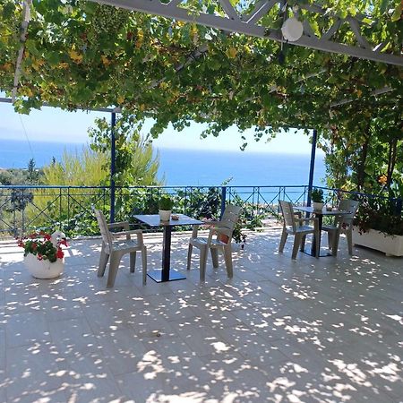 Ionian View Guest House Κηπαρό Εξωτερικό φωτογραφία